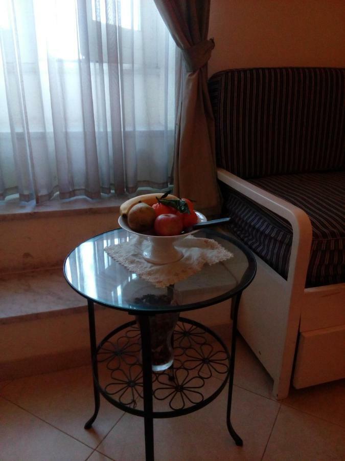 B&B Cupole E Campanili เนเปิลส์ ภายนอก รูปภาพ